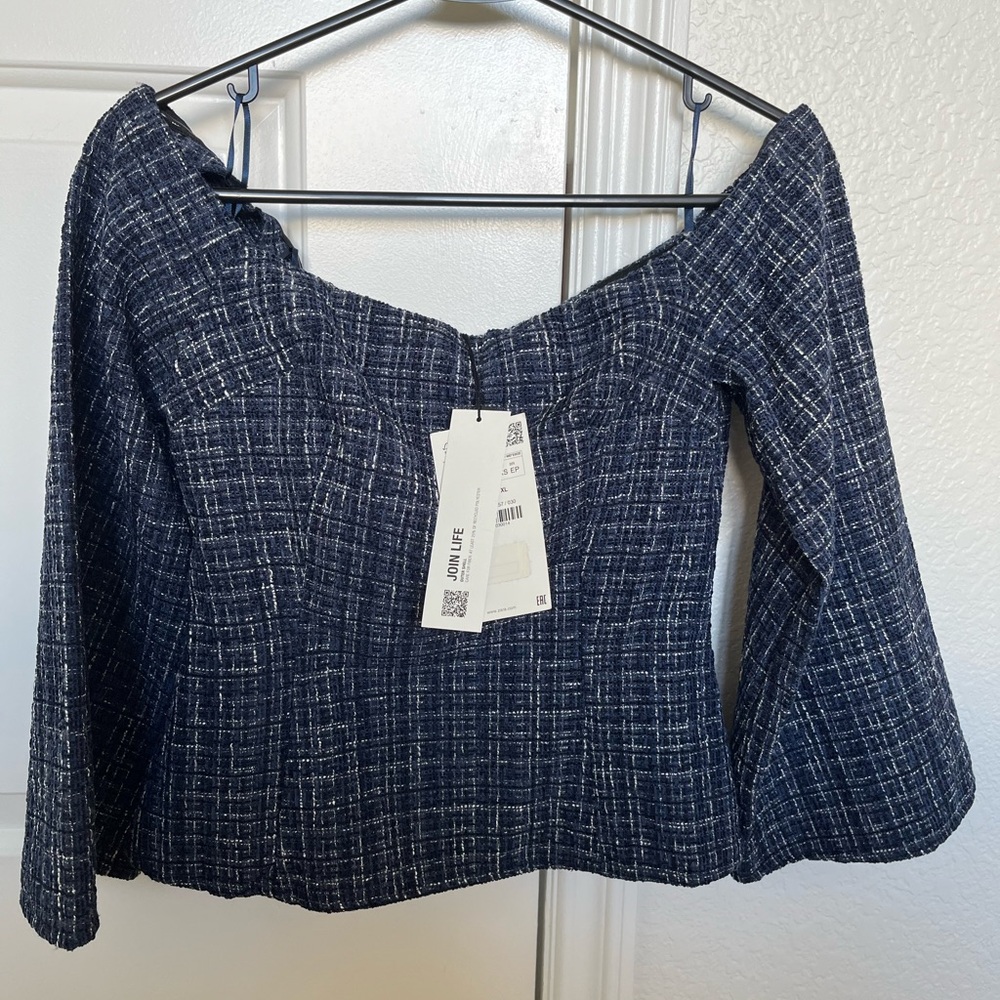 NWT off shoulder top